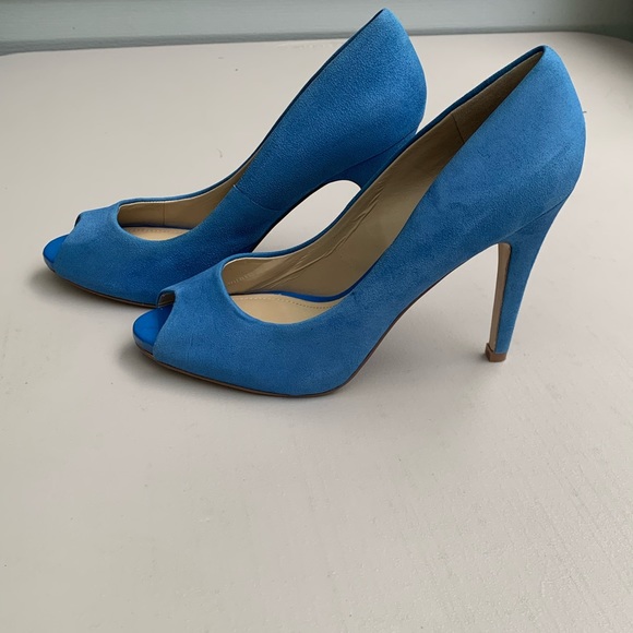 Aldo blue suede heels. Size 38. - Picture 3 of 8